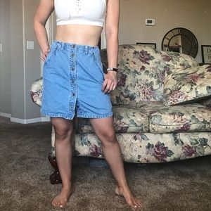 Vintage Liz Claiborne denim skirt ☺️